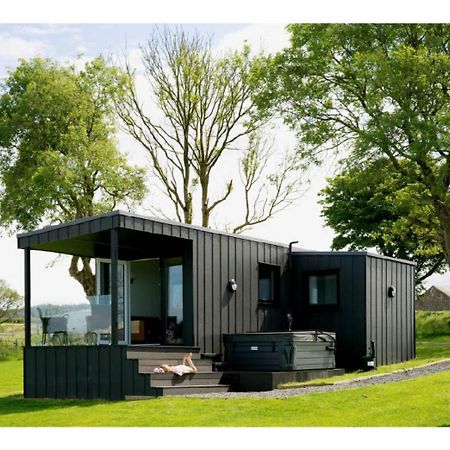 Luxury 2 Bedroom Glamping Pod With Hot Tub At Aganmore Farm Glamping - Pod 2 Ballycastle Exterior photo