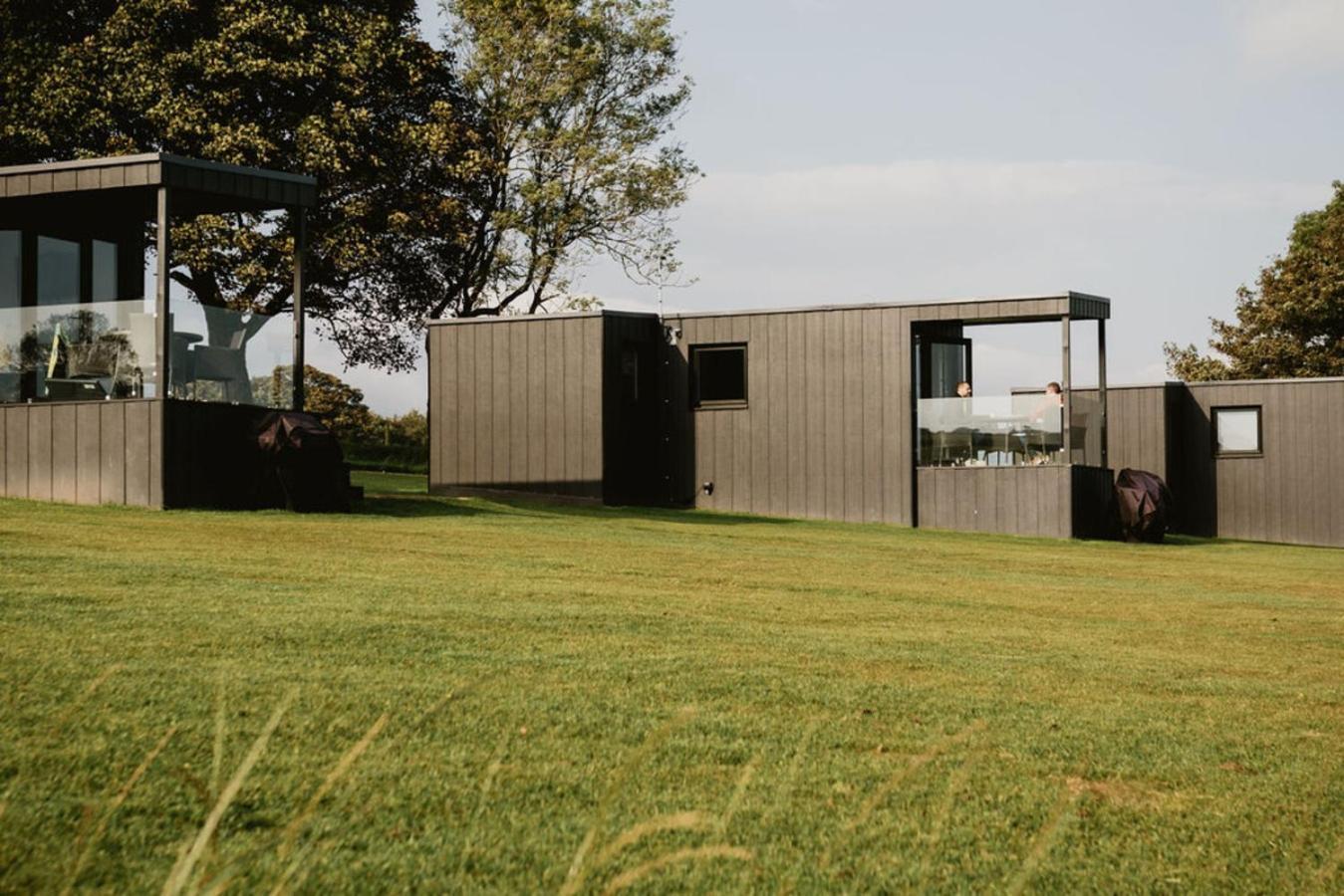 Luxury 2 Bedroom Glamping Pod With Hot Tub At Aganmore Farm Glamping - Pod 2 Ballycastle Exterior photo