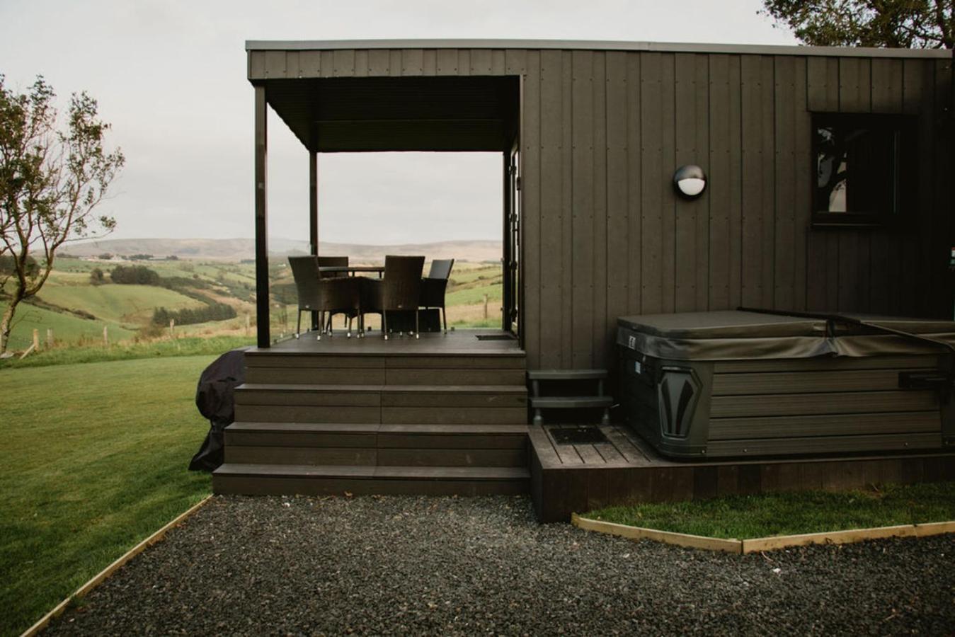 Luxury 2 Bedroom Glamping Pod With Hot Tub At Aganmore Farm Glamping - Pod 2 Ballycastle Exterior photo